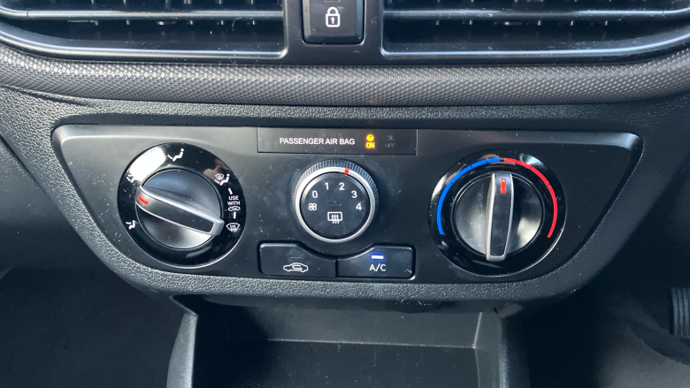 Hyundai i10 1.2 MPi SE Connect 5dr Petrol Hatchback